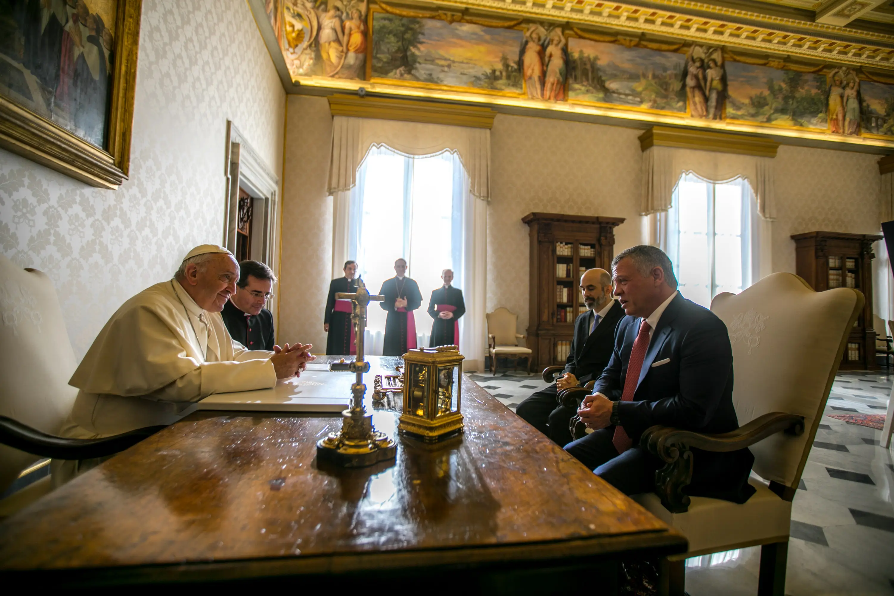 King meets Pope Francis