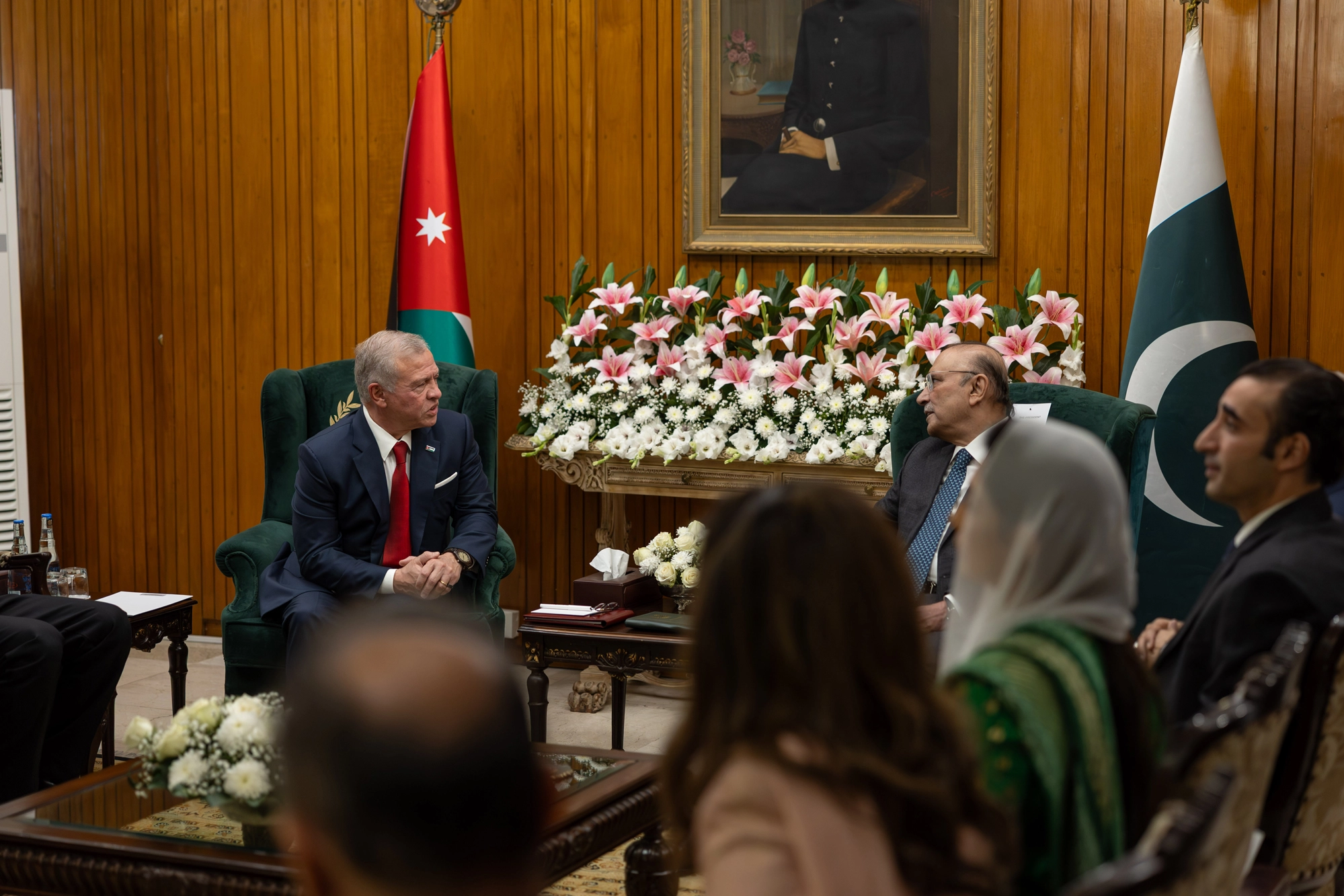 King, Pakistan president hold talks in Islamabad