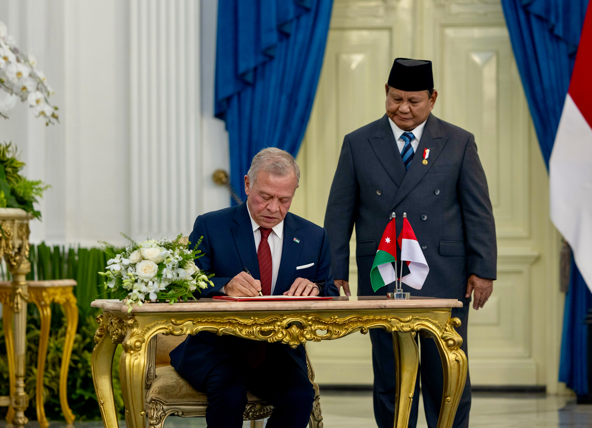 King, Indonesia president hold talks in Jakarta