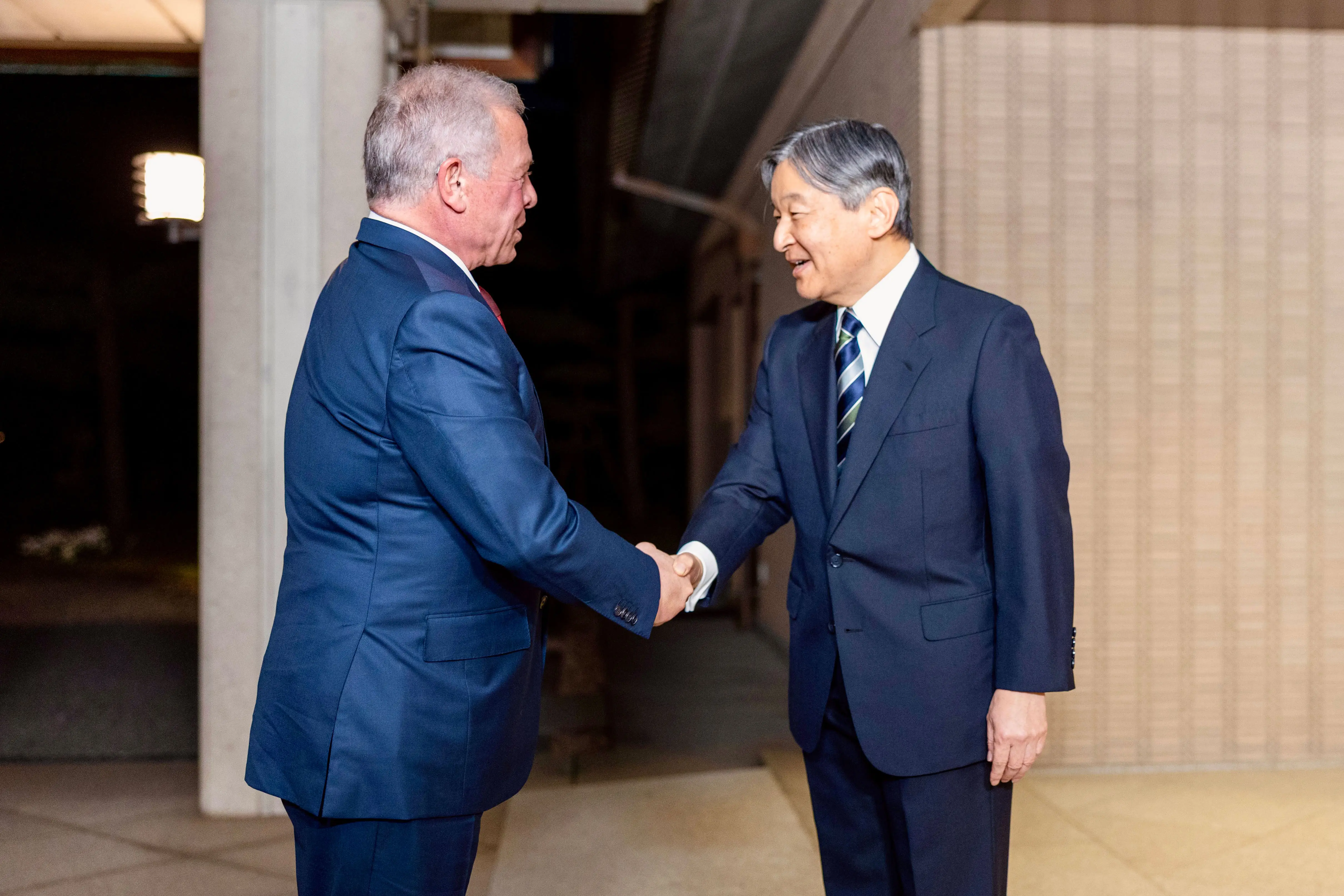 King meets with Japan emperor in Tokyo