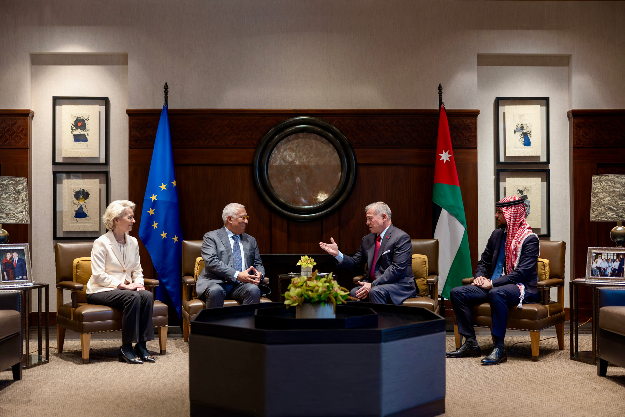 King holds summit with EU leaders in Amman
