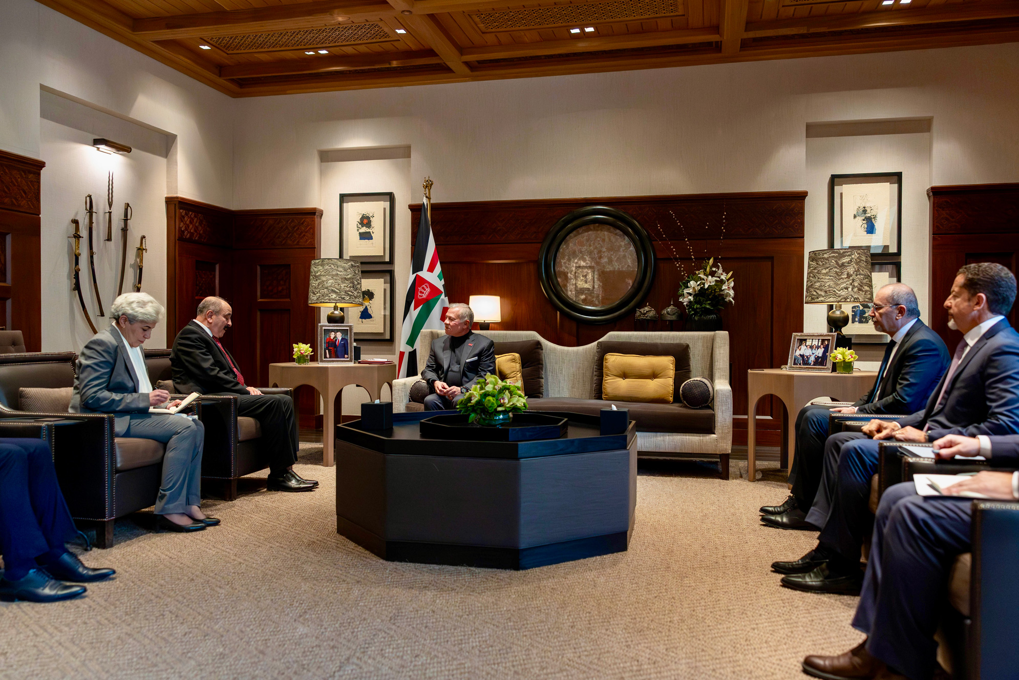 الملك يستقبل وزير الخارجية التونسي