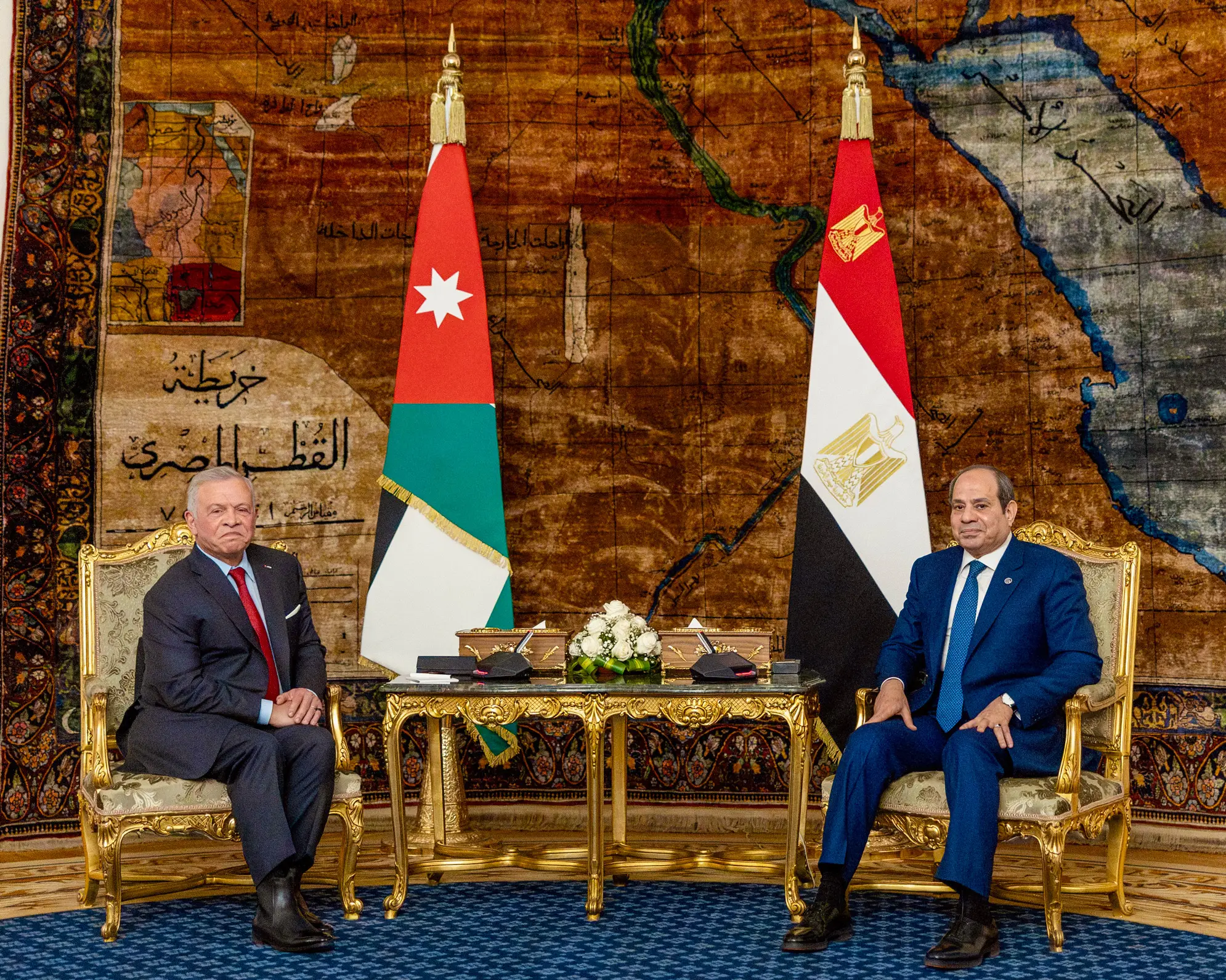  King, Egypt president hold talks in Cairo