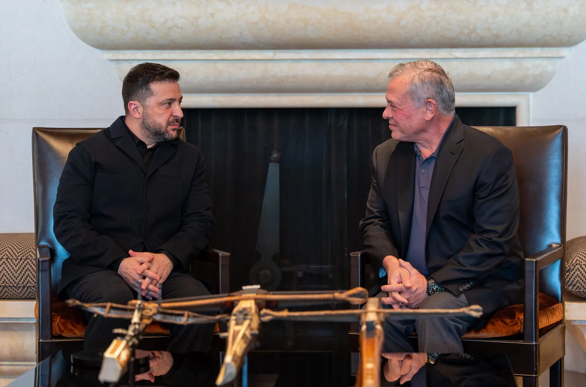 King receives Ukraine president