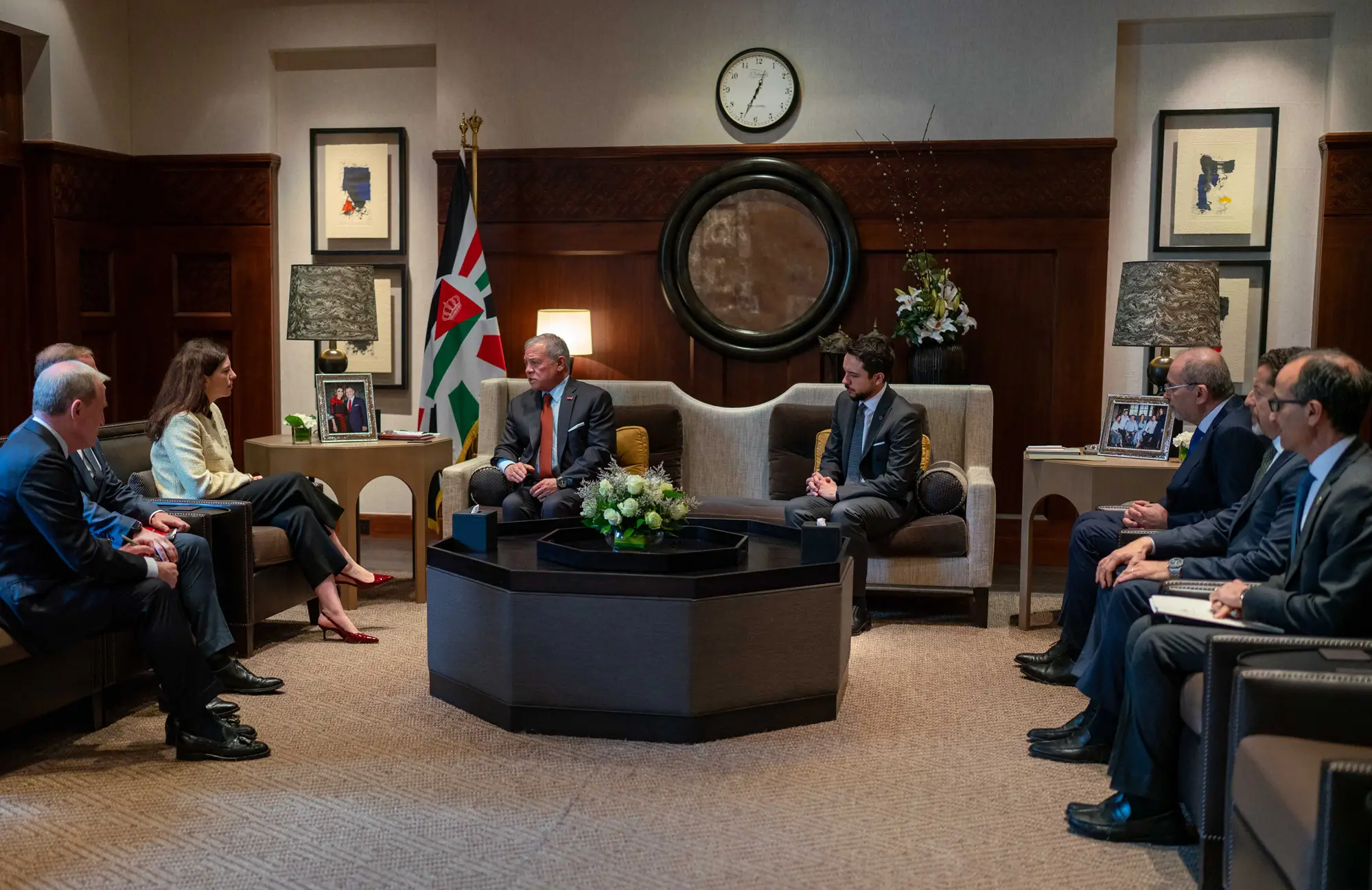 الملك يستقبل مستشارة الرئيس الفرنسي لشؤون الشرق الأوسط وشمال إفريقيا