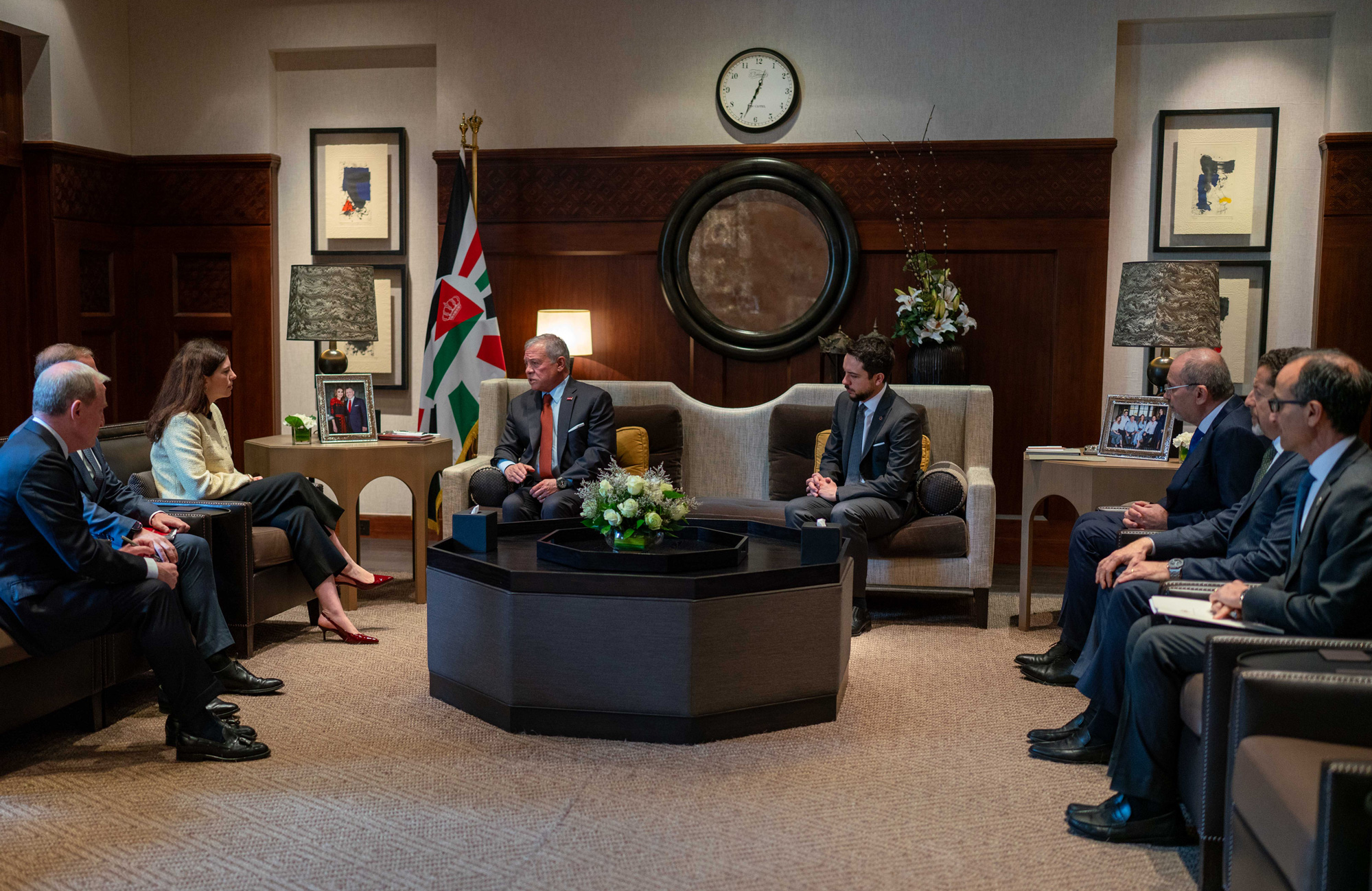 King receives France president&rsquo;s Middle East, North Africa adviser