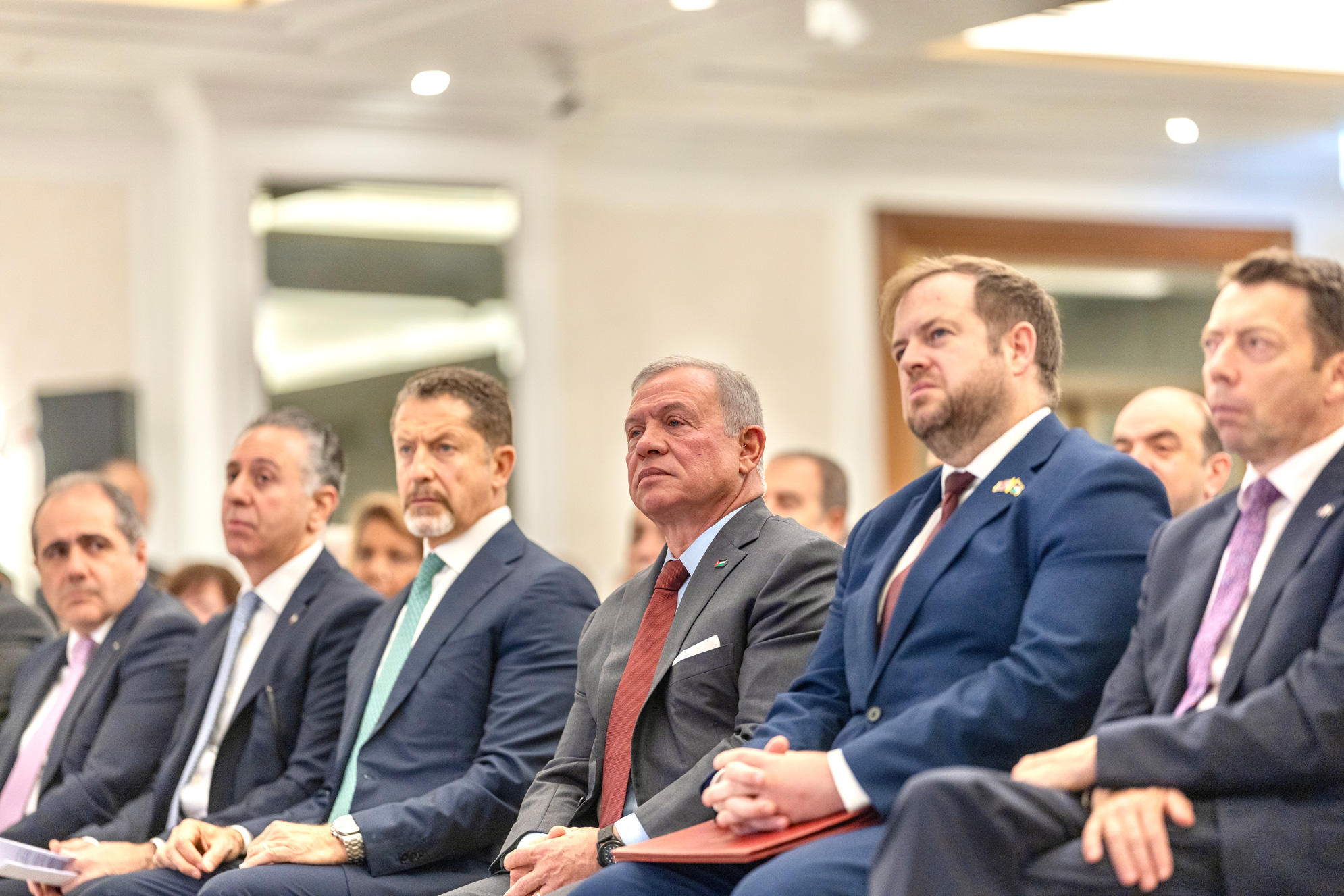 الملك يحضر الجلسة الافتتاحية لملتقى الأعمال الأردني البريطاني في لندن